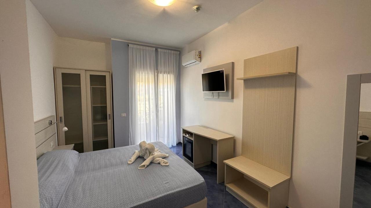 Hotel La Giara Zambrone Exterior foto