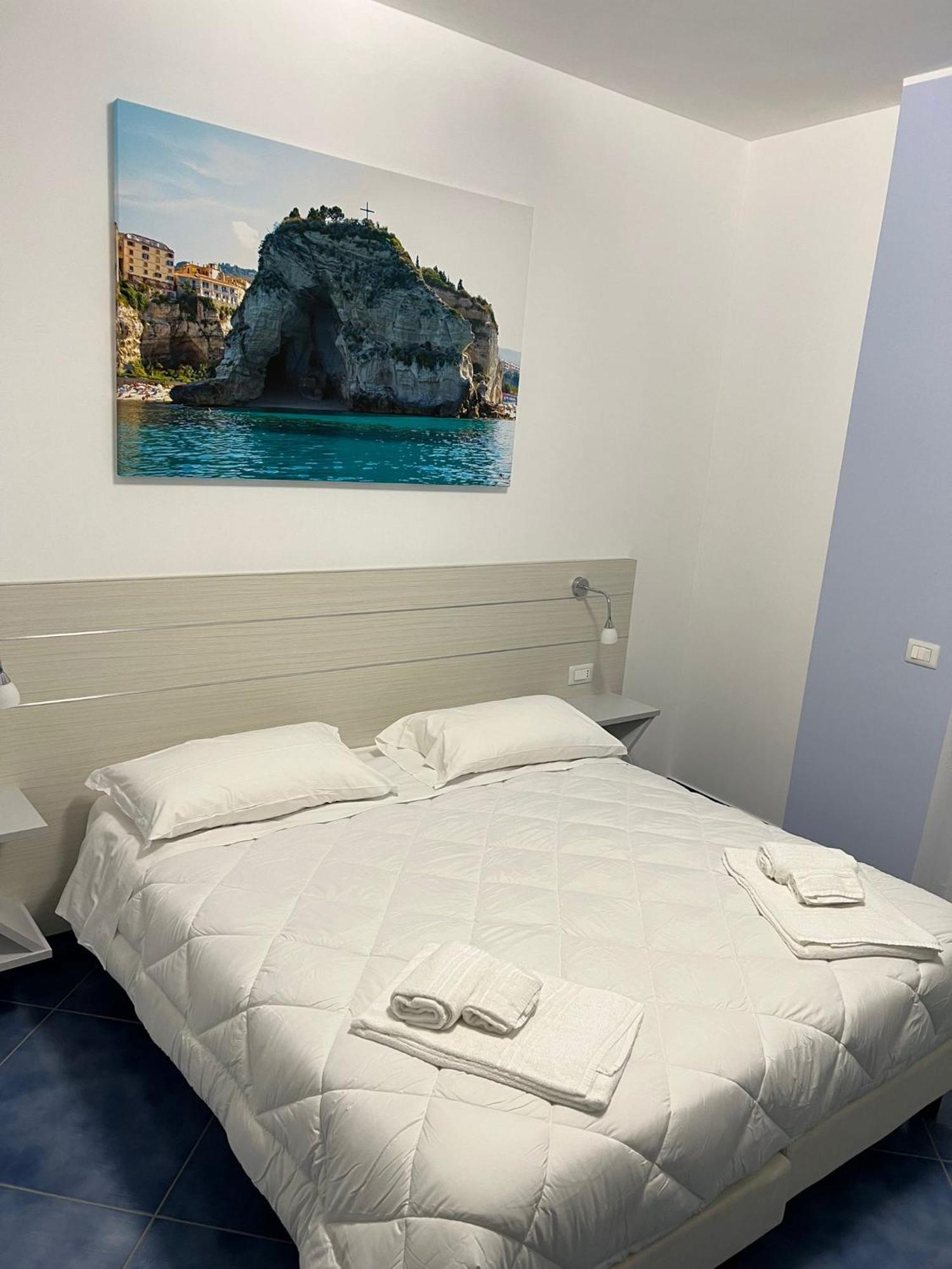 Hotel La Giara Zambrone Exterior foto